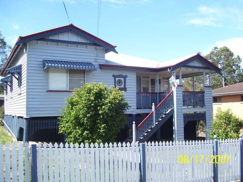 3 Perrett Street, Bundamba QLD 4304