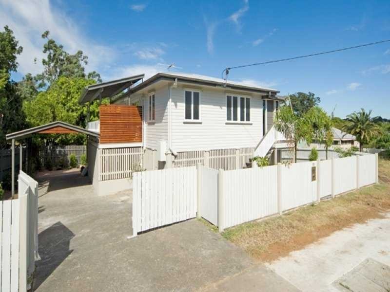 59 Glebe Road, Newtown QLD 4305