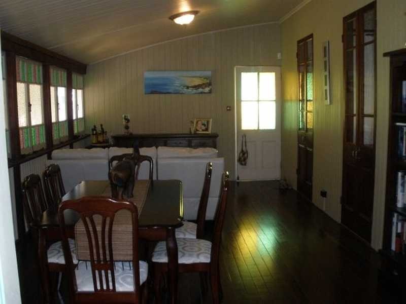 7 W M Hughes Street, North Ipswich QLD 4305