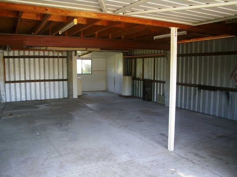 6 Madden Street, Silkstone QLD 4304