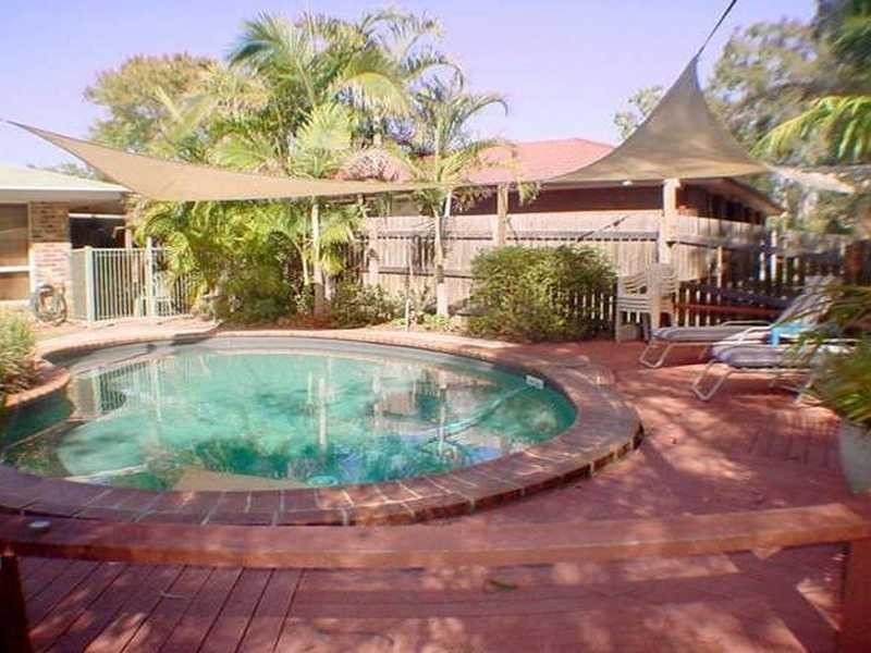 15 Quando Close, Yamanto QLD 4305