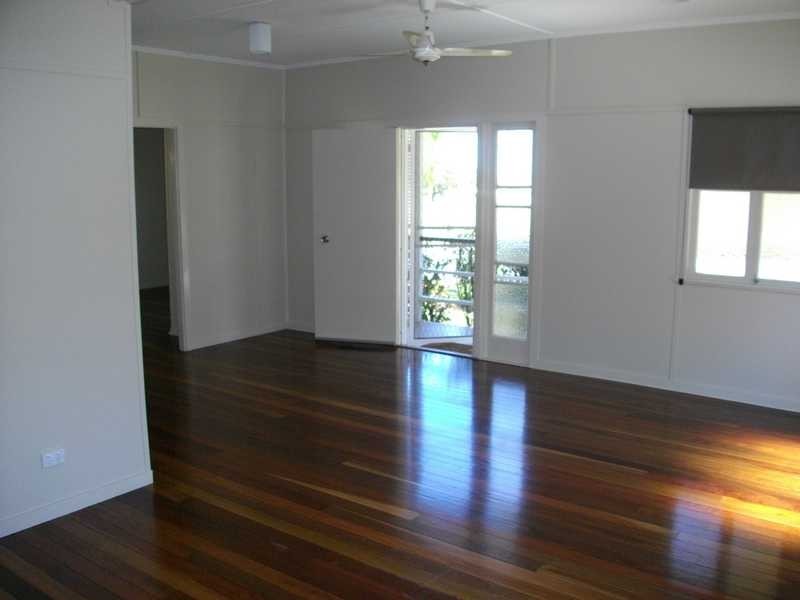 32 Briggs Road, Raceview QLD 4305