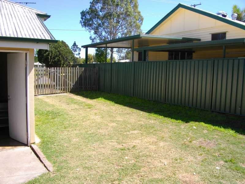 32 Briggs Road, Raceview QLD 4305