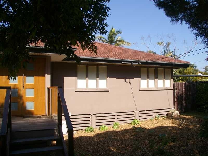 38 Diamond Street, Riverview QLD 4303
