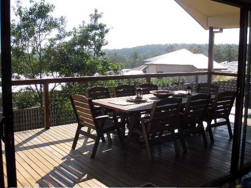 10 Mountain Ash Place, Brookwater QLD 4300