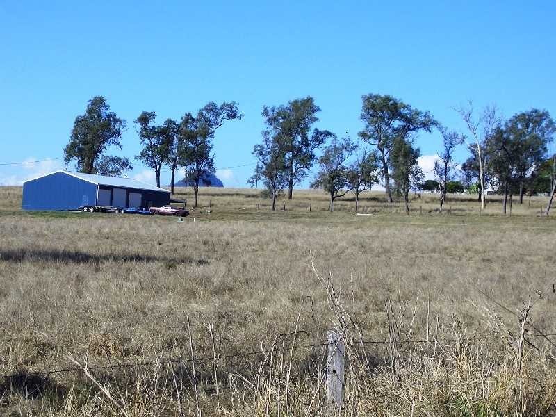 Peak Crossing QLD 4306