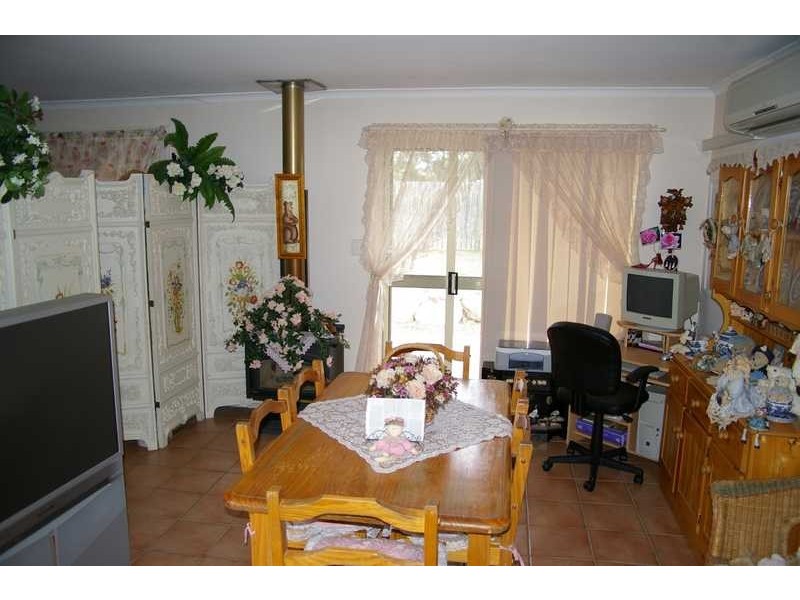 Flinders View QLD 4305