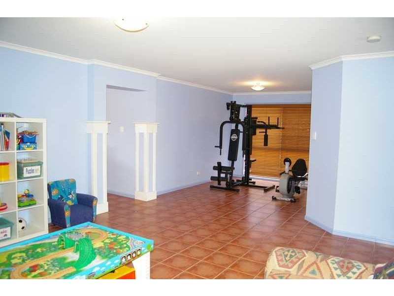 Flinders View QLD 4305