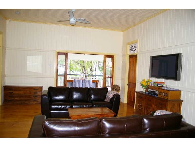 North Booval QLD 4304