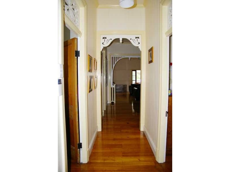 North Booval QLD 4304