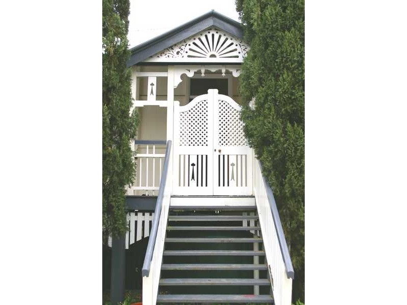 North Booval QLD 4304