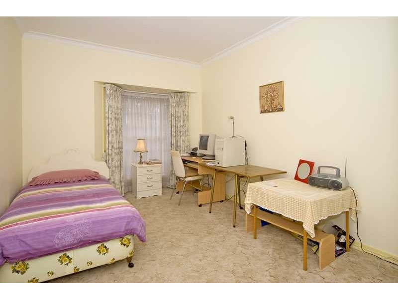 31 Chermside Road, Eastern Heights QLD 4305