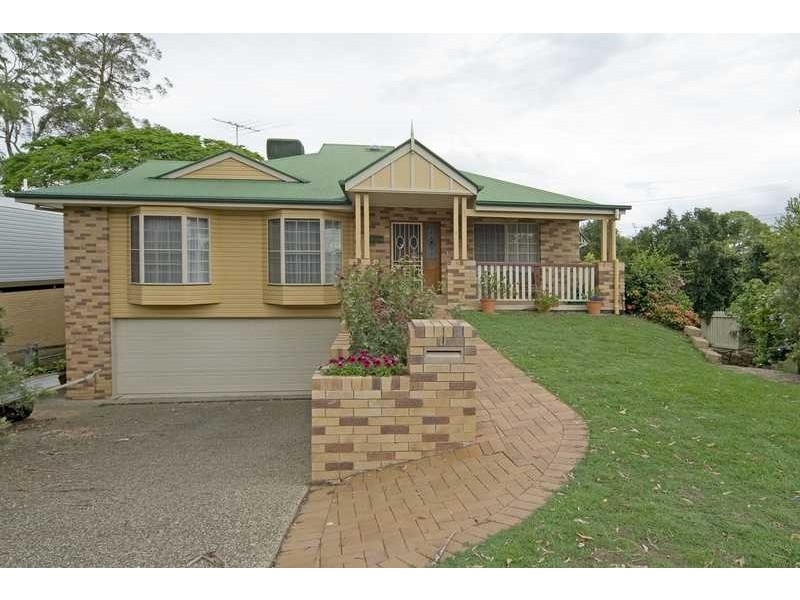 31 Chermside Road, Eastern Heights QLD 4305