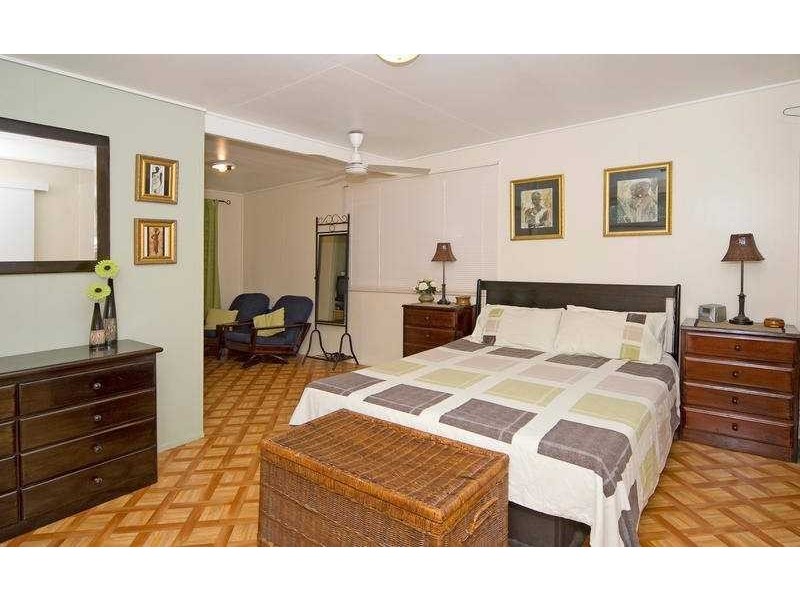 37 Vineyard Street, One Mile QLD 4305