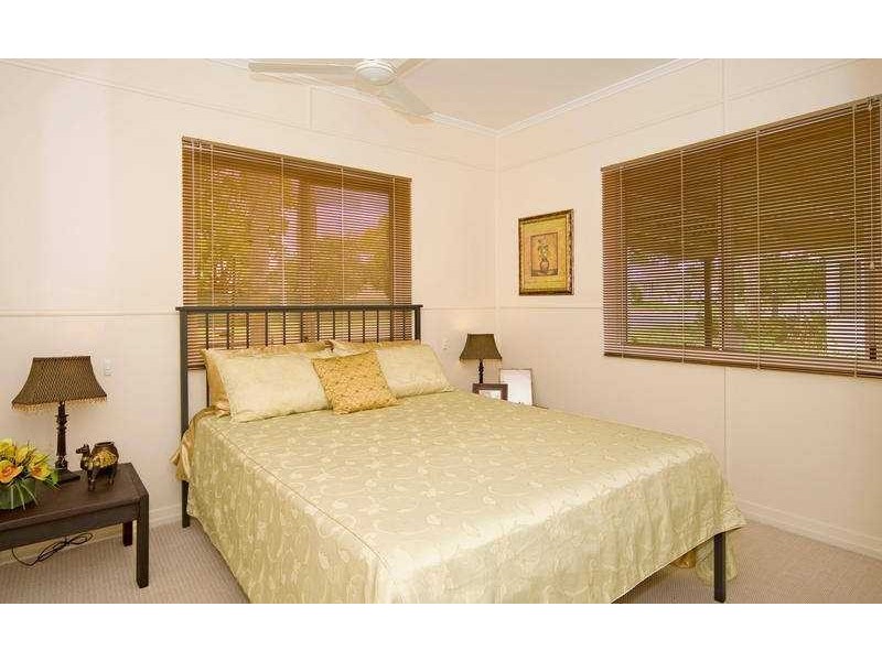 37 Vineyard Street, One Mile QLD 4305