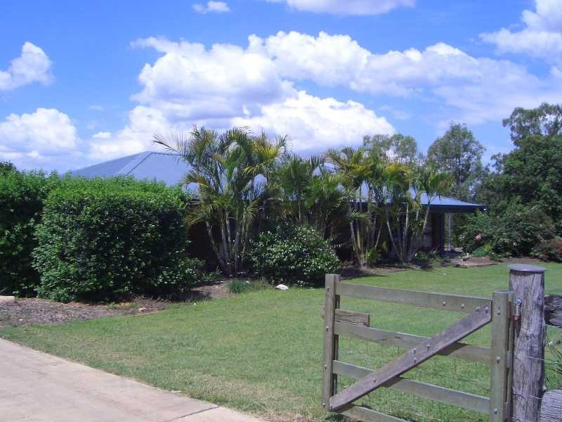 Walloon QLD 4306