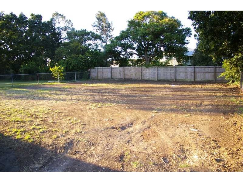 North Booval QLD 4304