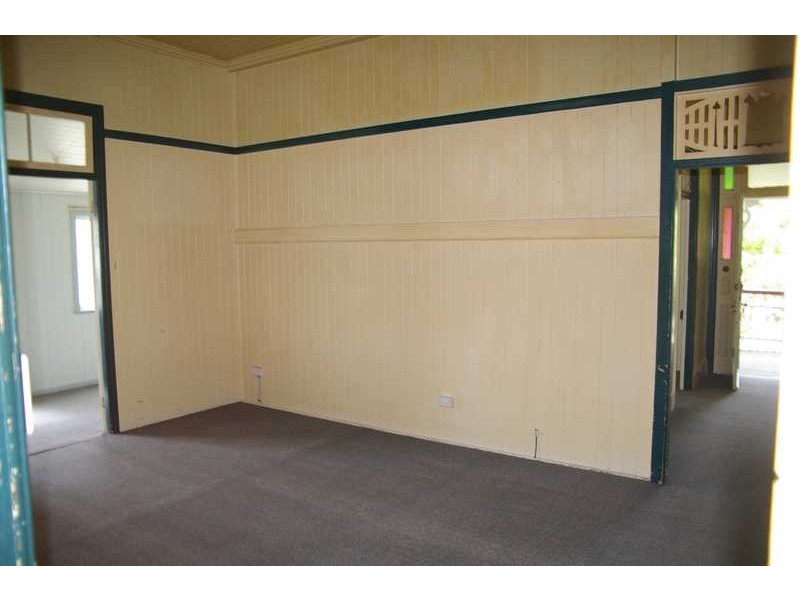 North Booval QLD 4304