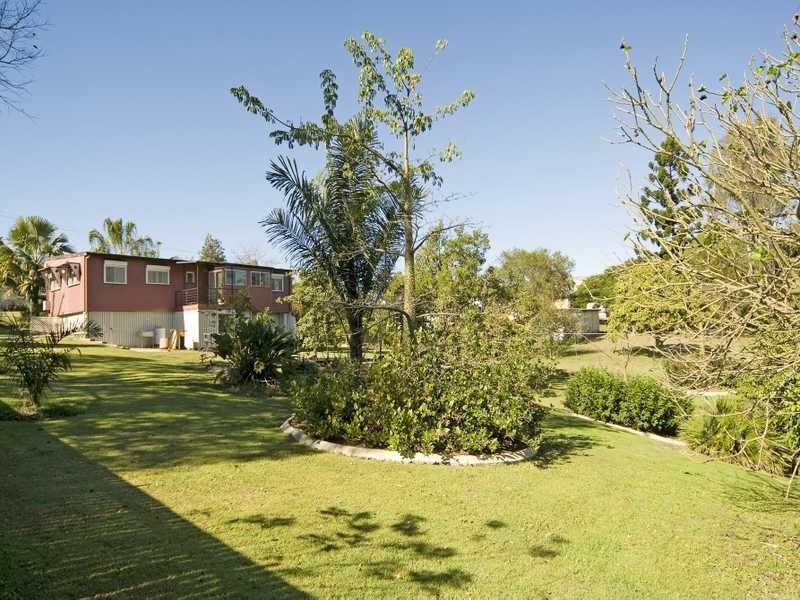 North Booval QLD 4304