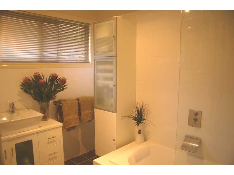 Flinders View QLD 4305