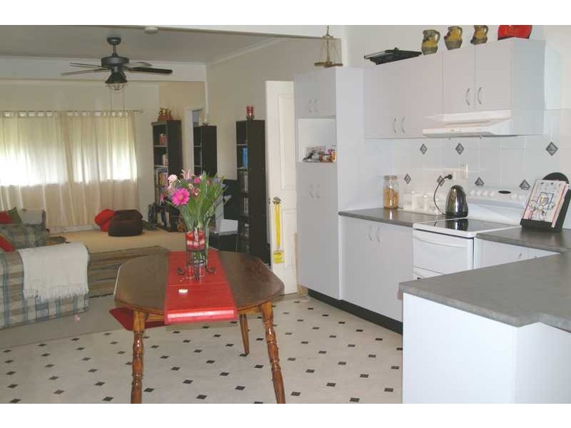 Silkstone QLD 4304