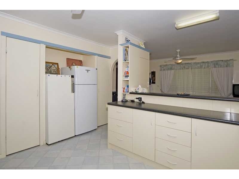 Yamanto QLD 4305