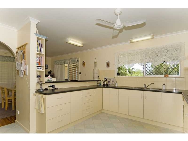 Yamanto QLD 4305