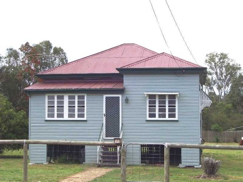 Blackstone QLD 4304