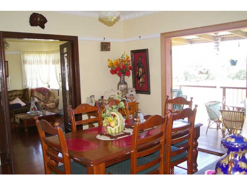 North Booval QLD 4304