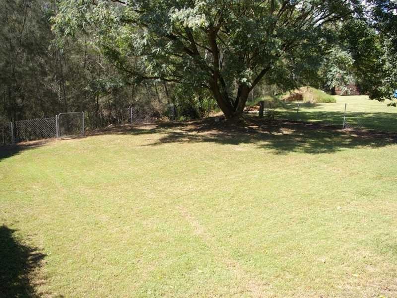 4 Vera Street, Churchill QLD 4305