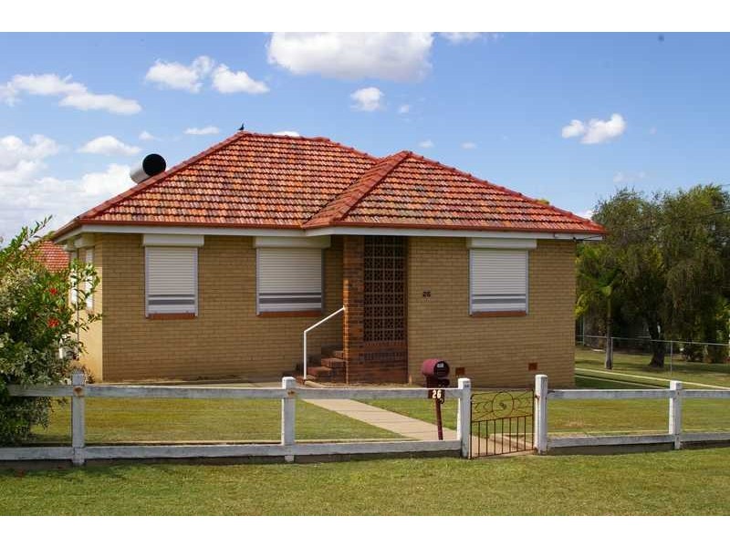 Silkstone QLD 4304
