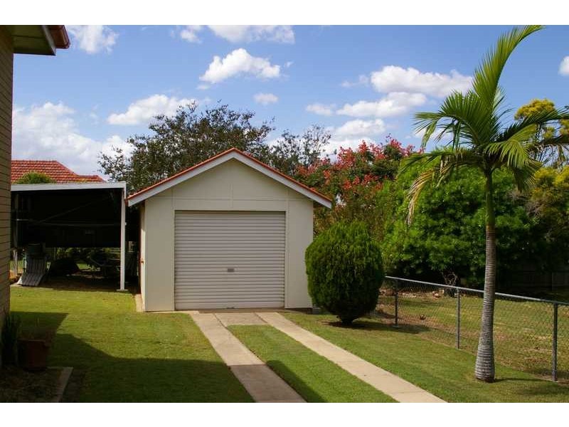 Silkstone QLD 4304