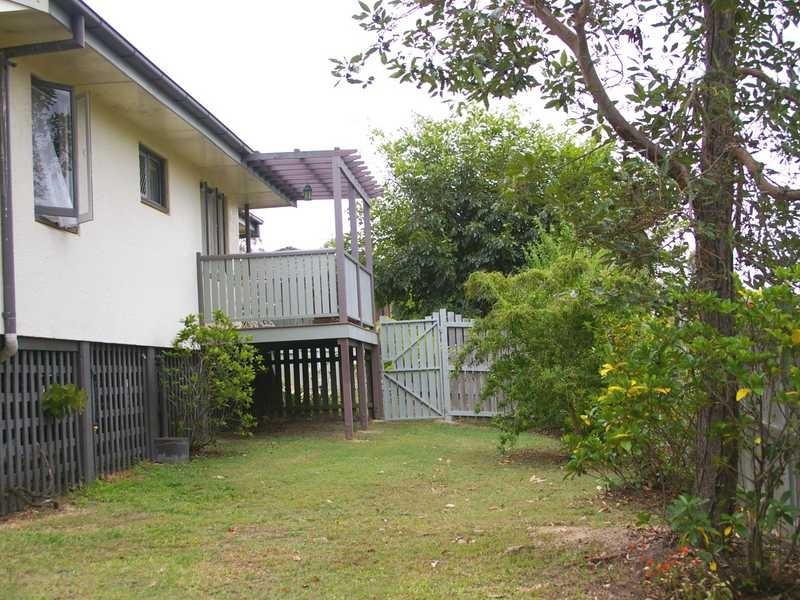 99 Diamond Street, Riverview QLD 4303