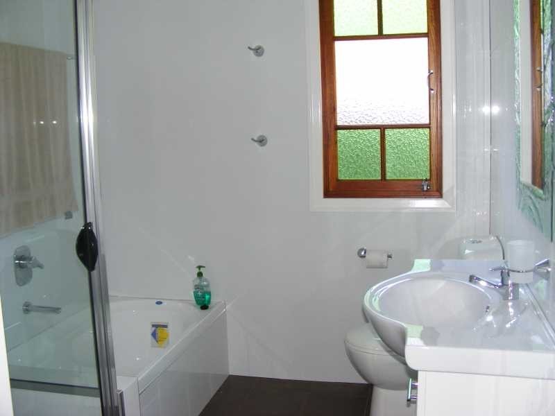 Eastern Heights QLD 4305