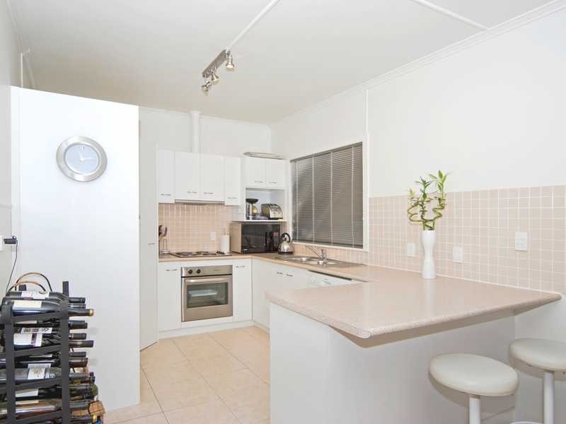 94 Whitehill Road, Eastern Heights QLD 4305