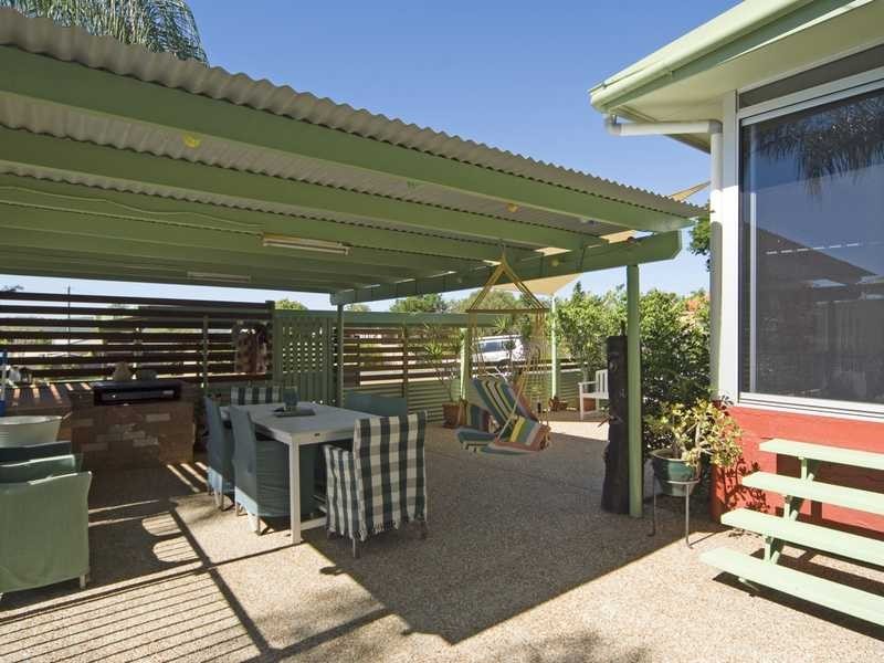94 Whitehill Road, Eastern Heights QLD 4305