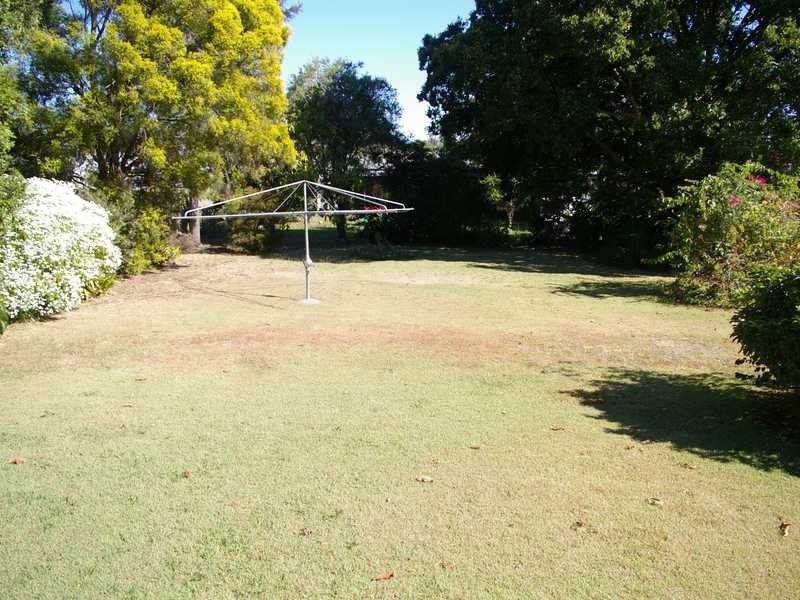 Booval QLD 4304