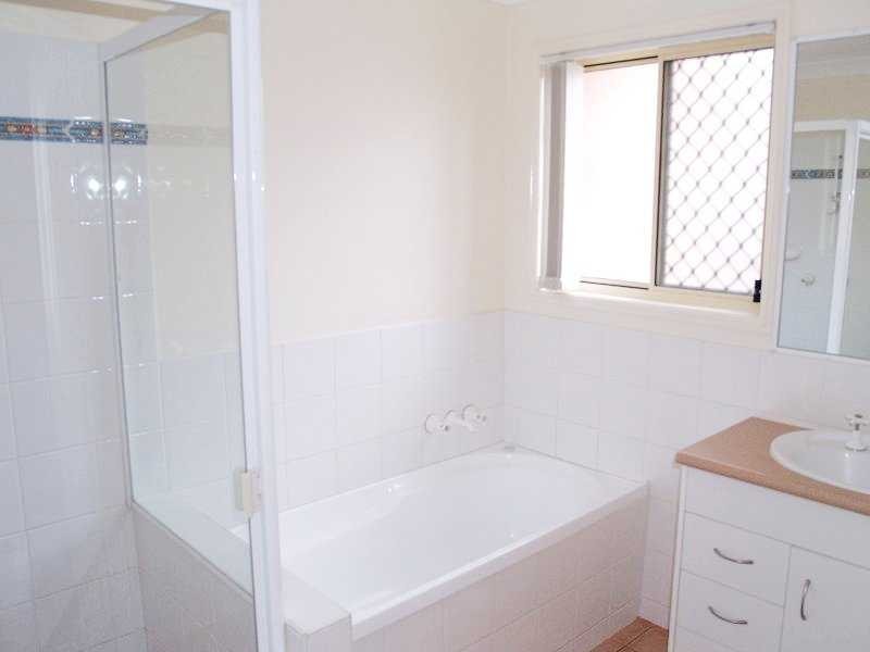 Yamanto QLD 4305