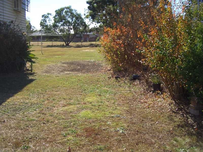 One Mile QLD 4305