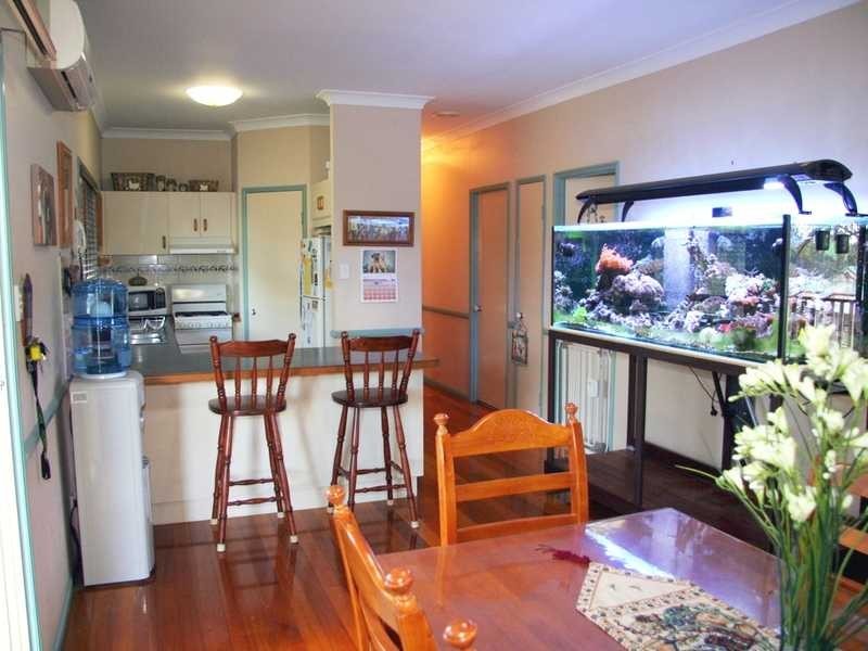 Flinders View QLD 4305