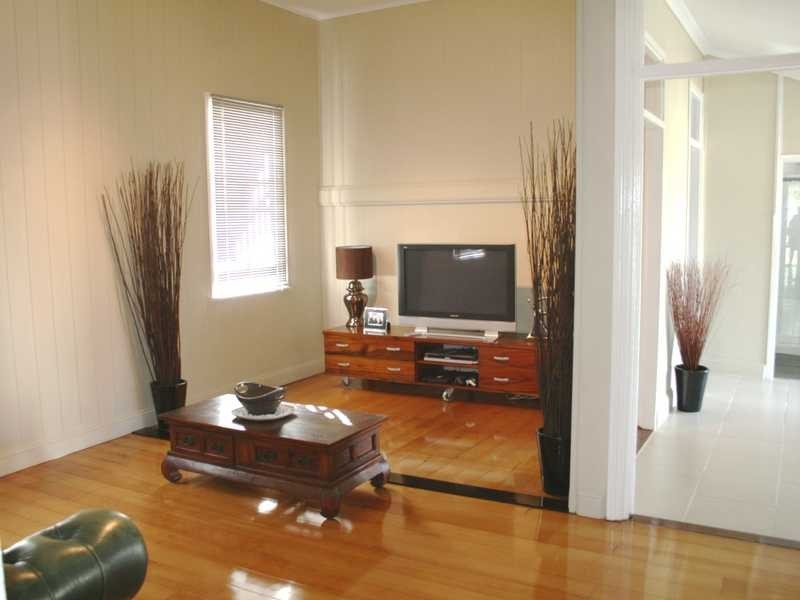 64 Queen Street, Blackstone QLD 4304