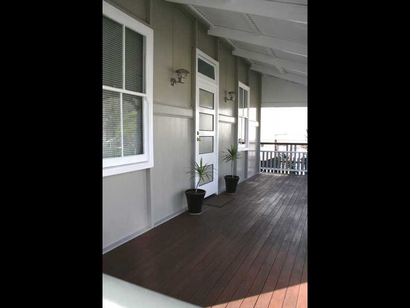 64 Queen Street, Blackstone QLD 4304