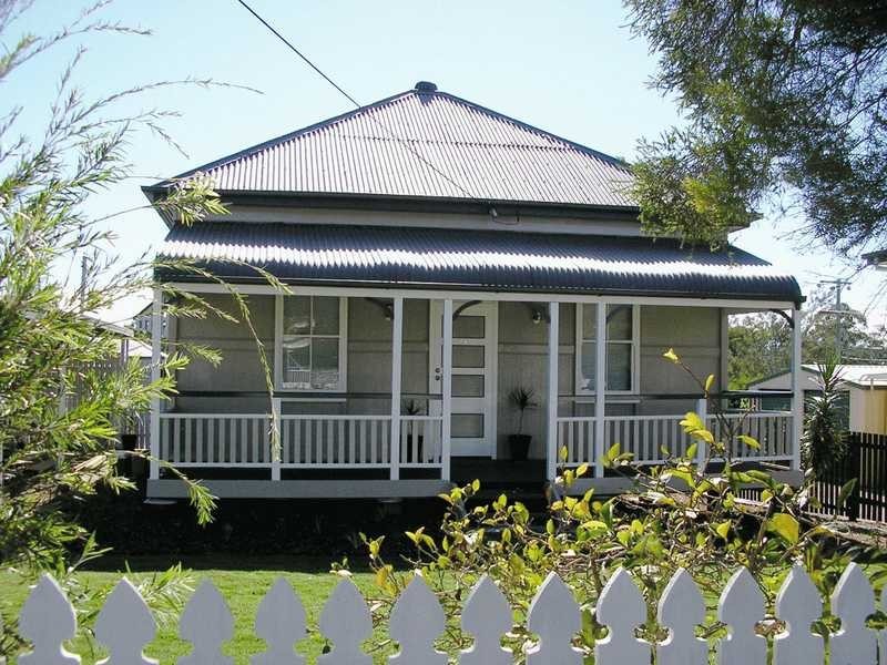 64 Queen Street, Blackstone QLD 4304