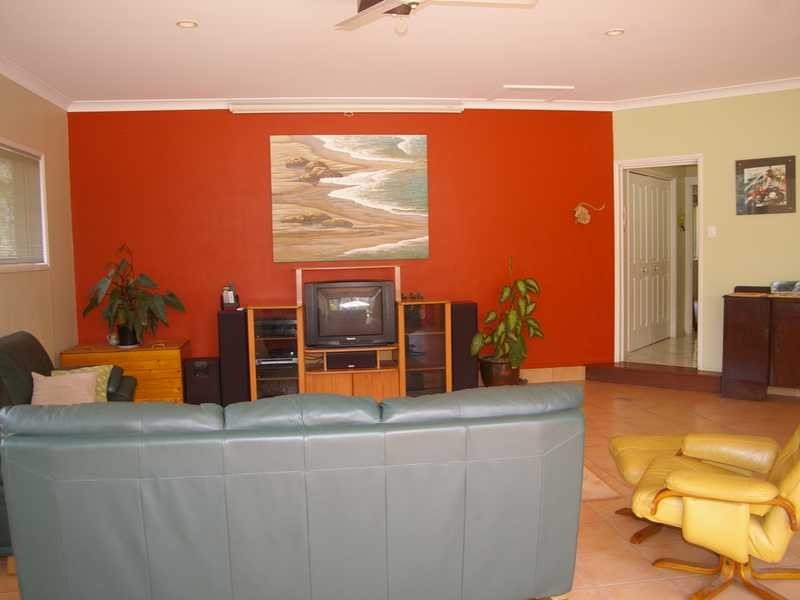 Pine Mountain QLD 4306