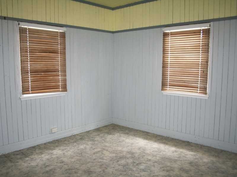28 Stafford Street, Booval QLD 4304