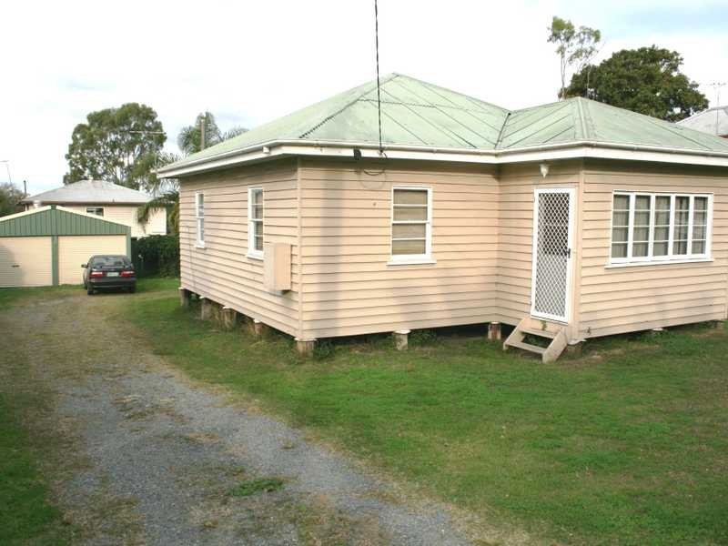 28 Stafford Street, Booval QLD 4304