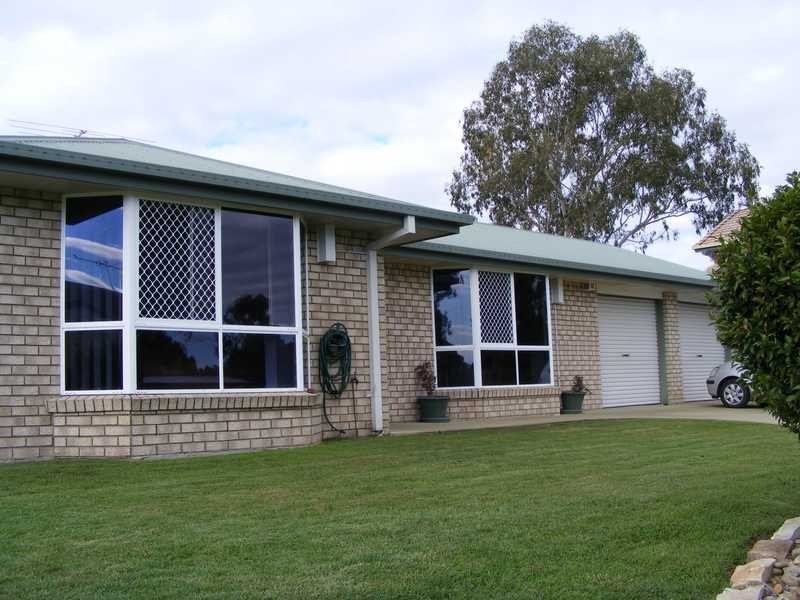 Flinders View QLD 4305