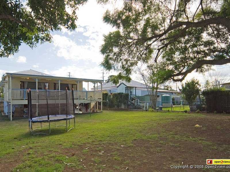 Silkstone QLD 4304