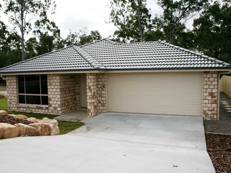 135 Currajong Place, Brassall QLD 4305