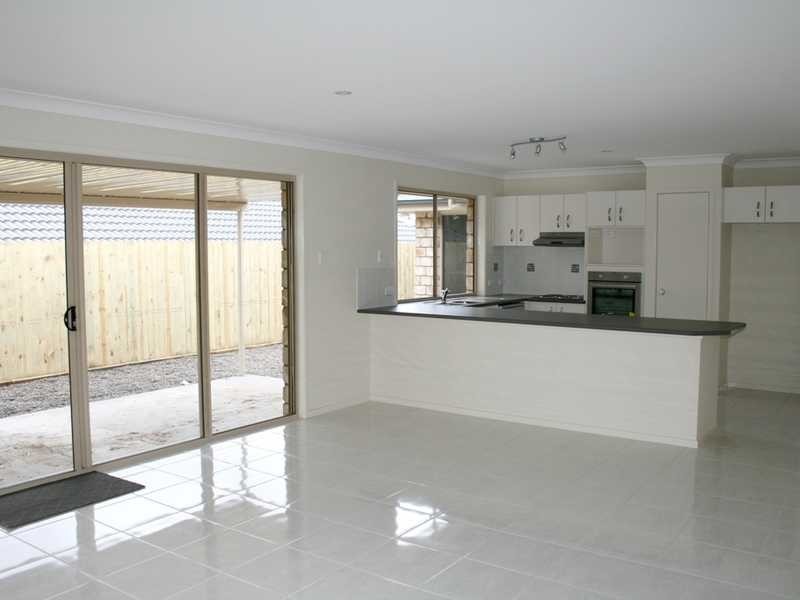 135 Currajong Place, Brassall QLD 4305